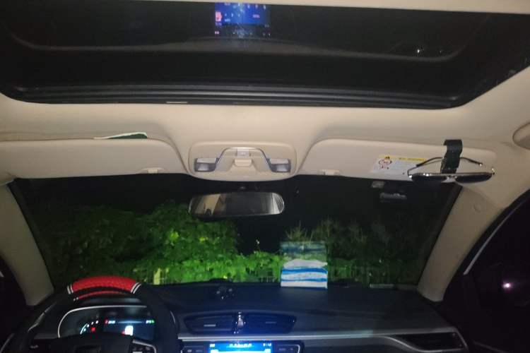 Used Geely Auto Emgrand 2018 1.5L Manual Upward Connect Edition Headliner
