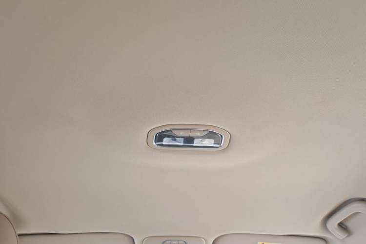 Used Geely Auto Emgrand 2018 1.5L CVT Luxury Model Headliner