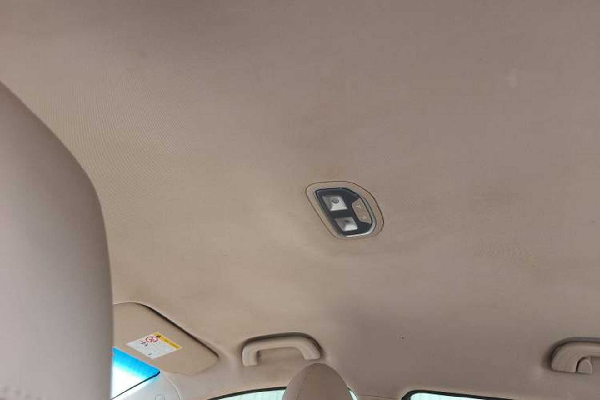 Used Geely Auto Emgrand 2018 1.5L Manual Luxury Model Headliner