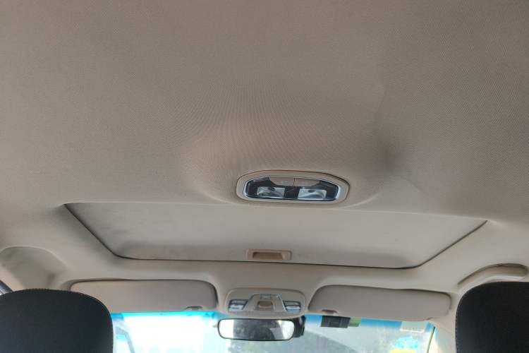 Used Geely Auto Emgrand 2018 1.5L Manual Upward Connect Edition Headliner