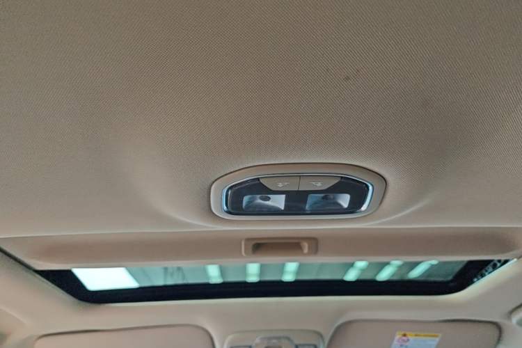 Used Geely Auto Emgrand 2018 1.5L Manual Upward Connect Edition Headliner