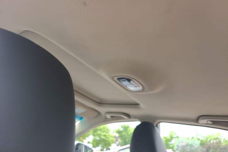 Used Geely Auto Emgrand 2018 1.5L CVT Upward Connect Edition Headliner