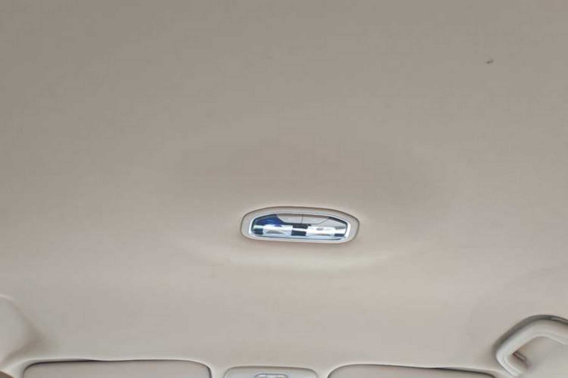 Used Geely Auto Emgrand 2018 1.5L CVT Luxury Model Headliner