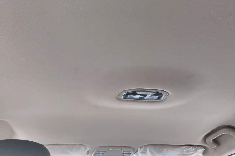 Used Geely Auto Emgrand 2018 1.5L CVT Luxury Model Headliner
