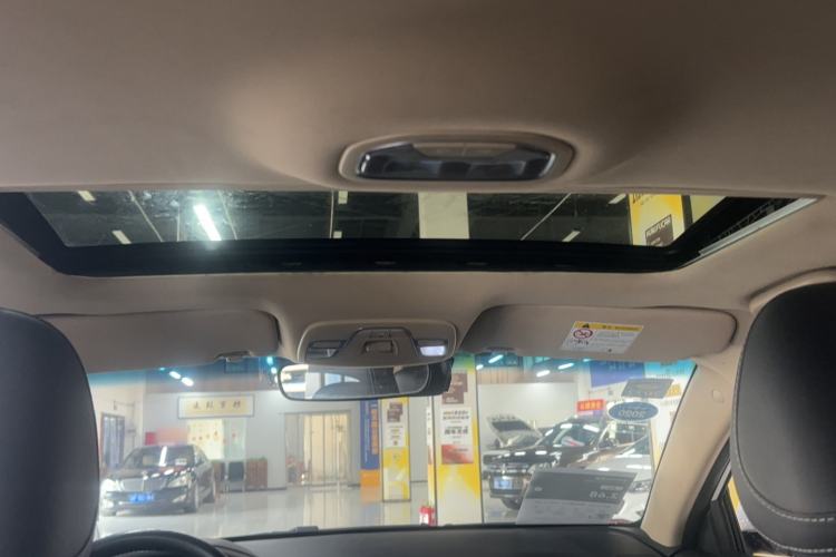 Used Geely Auto Emgrand 2018 1.5L CVT Upward Connect Edition Headliner