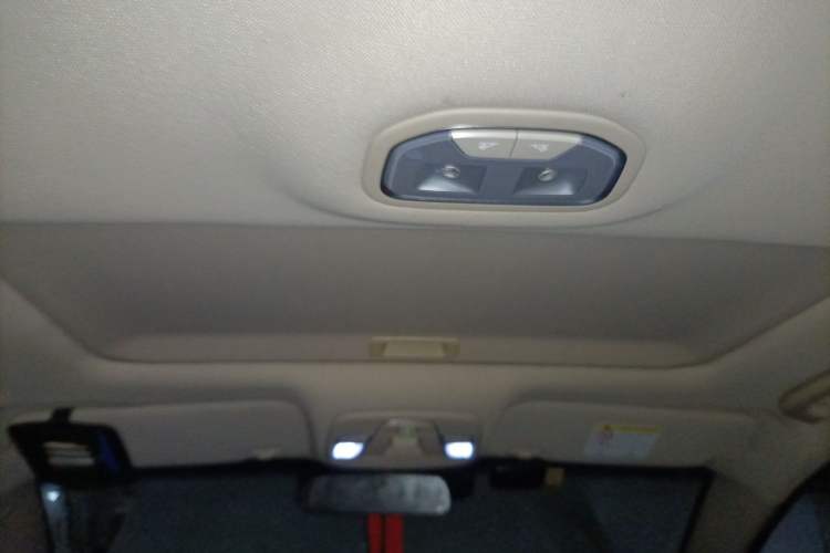 Used Geely Auto Emgrand 2018 1.5L CVT Upward Connect Edition Headliner