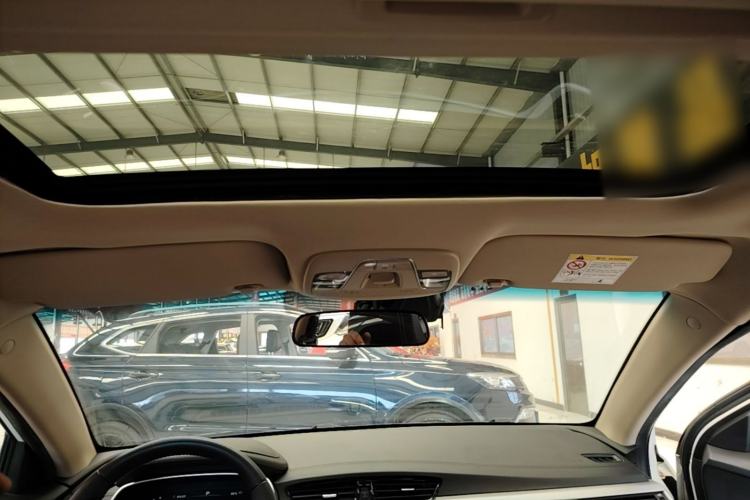 Used Geely Auto Emgrand 2018 1.5L CVT Upward Connect Edition Headliner