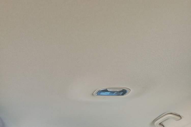 Used Geely Auto Emgrand 2018 1.5L Manual Luxury Model Headliner