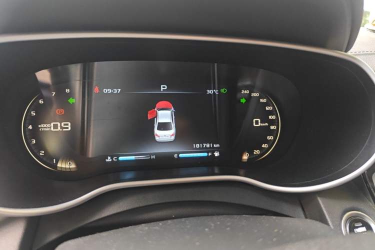 Used Geely Auto Emgrand 2018 1.5L CVT Upward Connect Edition Instrument Cluster