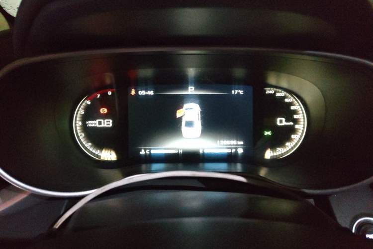 Used Geely Auto Emgrand 2018 1.5L CVT Upward Connect Edition Instrument Cluster