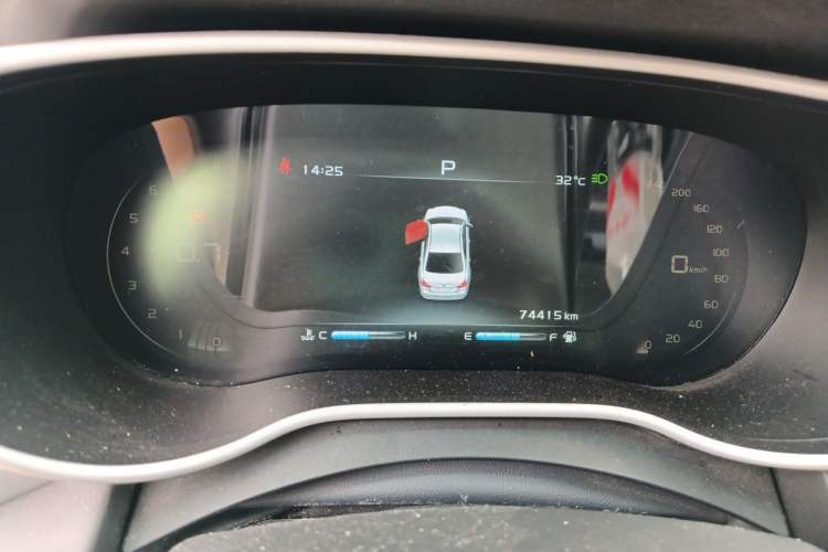 Used Geely Auto Emgrand 2018 1.5L CVT Upward Connect Edition Instrument Cluster