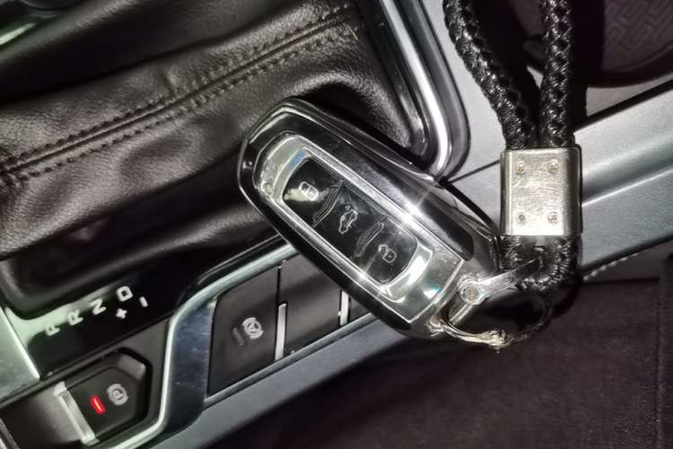 Used Geely Auto Emgrand 2018 1.5L CVT Upward Connect Edition Interior 1