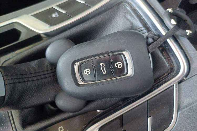 Used Geely Auto Emgrand 2018 1.5L CVT Upward Connect Edition Interior 1