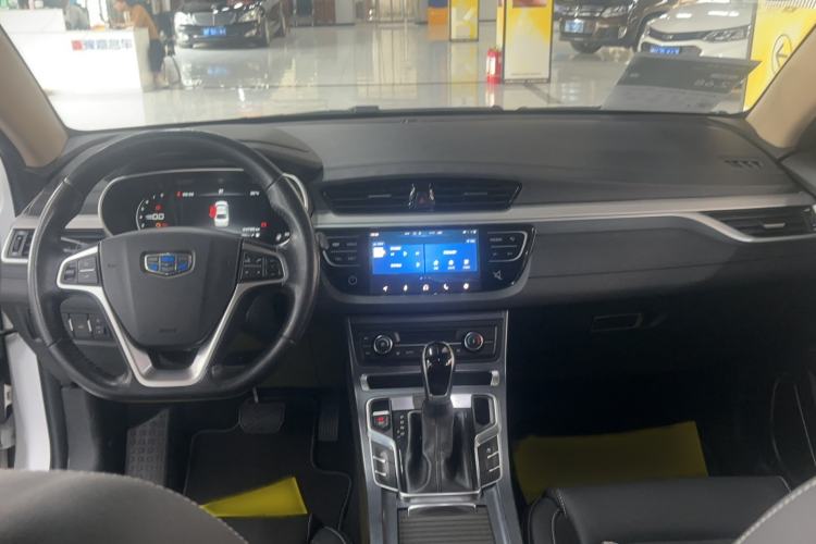 Used Geely Auto Emgrand 2018 1.5L CVT Upward Connect Edition Interior 1