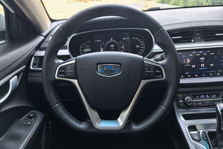 Used Geely Auto Emgrand 2018 1.5L CVT Upward Connect Edition Interior 3