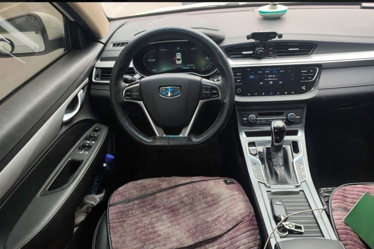 Used Geely Auto Emgrand 2018 1.5L CVT Upward Connect Edition Interior 3