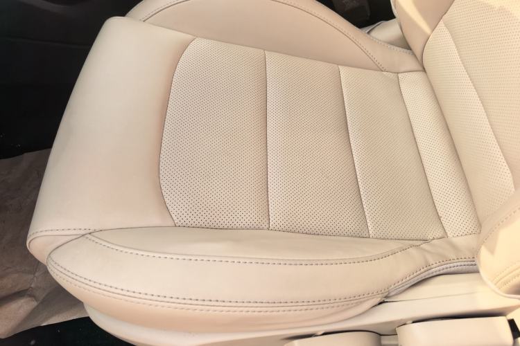 Used Geely Auto Emgrand 2018 1.5L Manual Luxury Model Interior 4