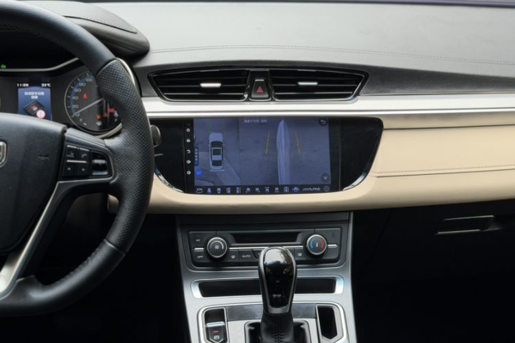 Used Geely Auto Emgrand 2018 1.5L CVT Luxury Model Interior 4