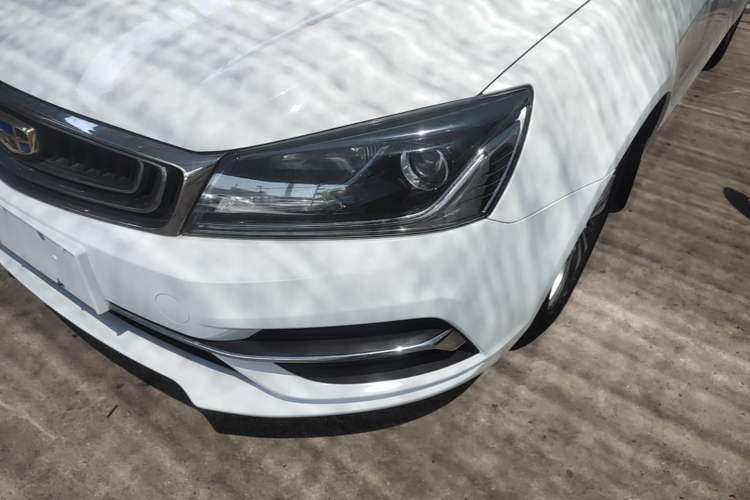 Used Geely Auto Emgrand 2018 1.5L CVT Upward Connect Edition Left Front Headlight
