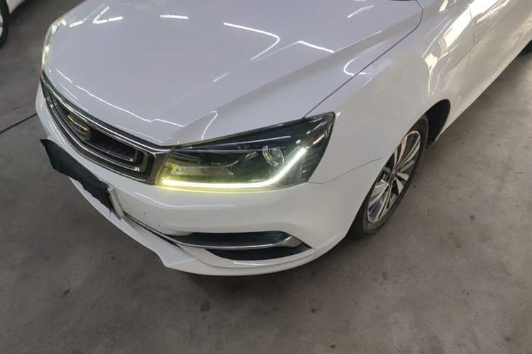 Used Geely Auto Emgrand 2018 1.5L CVT Upward Connect Edition Left Front Headlight