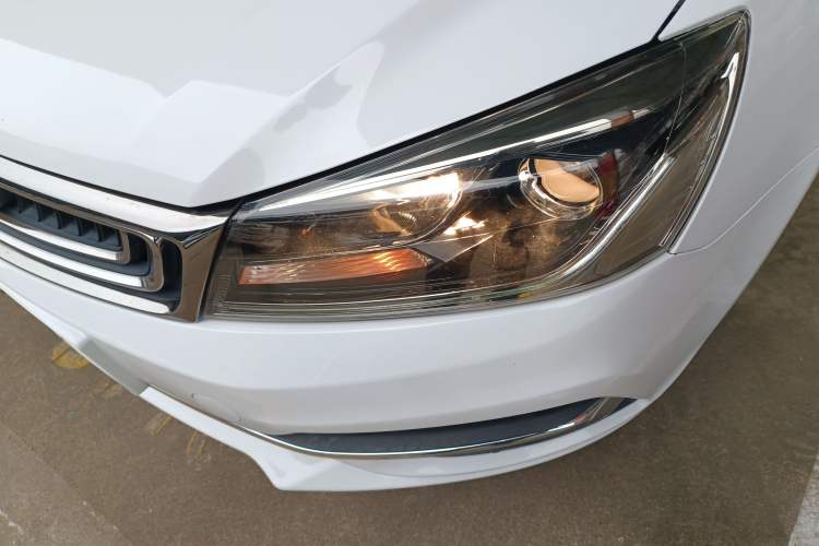 Used Geely Auto Emgrand 2018 1.5L Manual Luxury Model Left Front Headlight