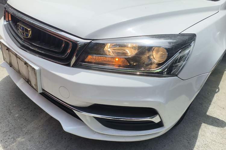 Used Geely Auto Emgrand 2018 1.5L CVT Upward Connect Edition Left Front Headlight