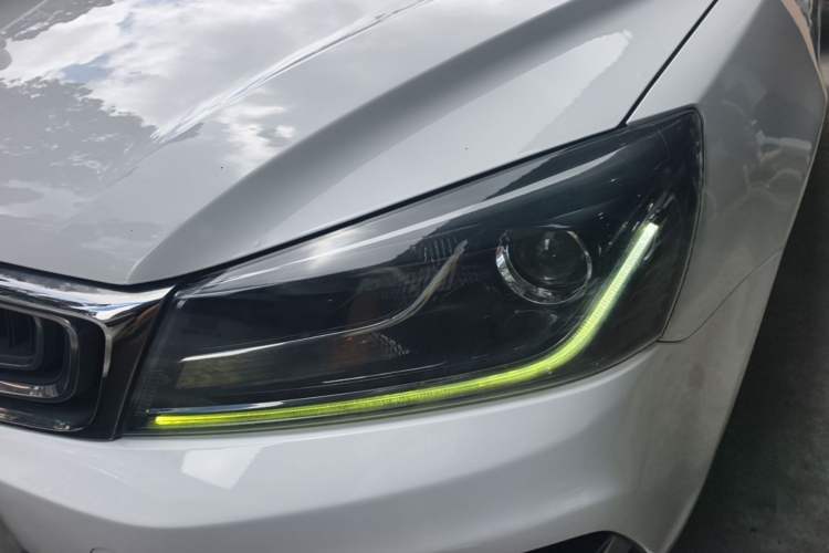 Used Geely Auto Emgrand 2018 1.5L CVT Upward Connect Edition Left Front Headlight