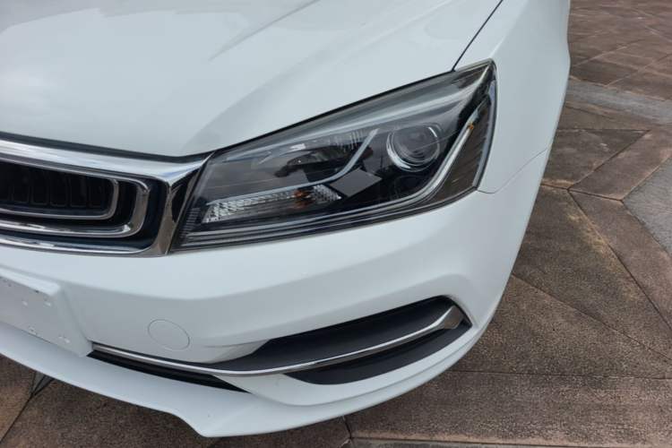 Used Geely Auto Emgrand 2018 1.5L CVT Upward Connect Edition Left Front Headlight