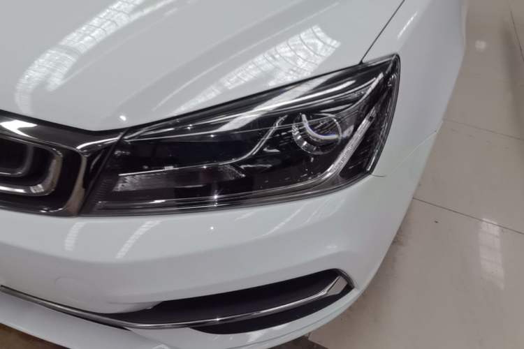 Used Geely Auto Emgrand 2018 1.5L CVT Upward Connect Edition Left Front Headlight