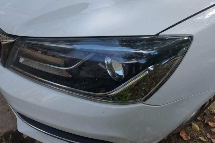 Used Geely Auto Emgrand 2018 1.5L CVT Upward Connect Edition Left Front Headlight