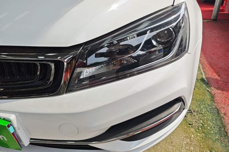 Used Geely Auto Emgrand 2018 1.5L Manual Upward Connect Edition Left Front Headlight