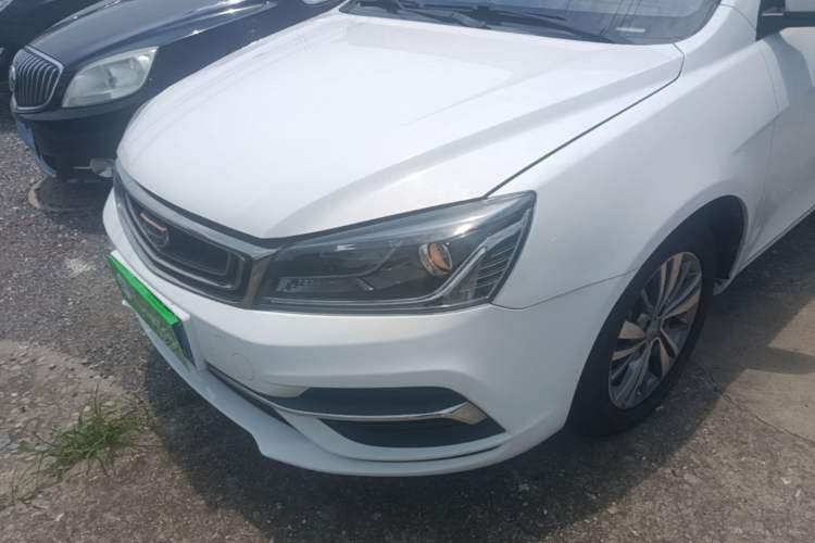 Used Geely Auto Emgrand 2018 1.5L CVT Upward Connect Edition Left Front Headlight