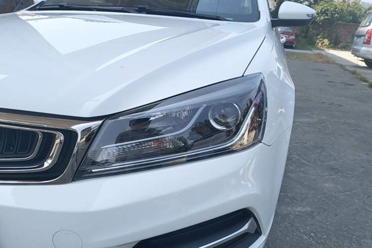 Used Geely Auto Emgrand 2018 1.5L CVT Upward Connect Edition Left Front Headlight
