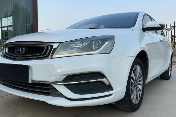 Used Geely Auto Emgrand 2018 1.5L CVT Upward Connect Edition Left Front Headlight