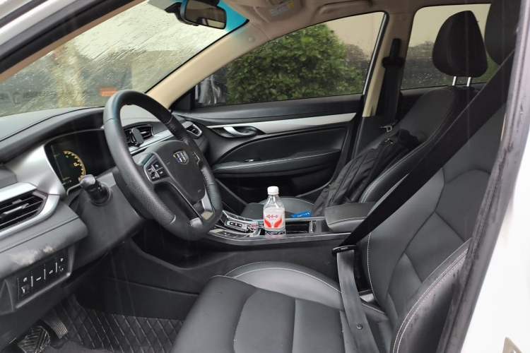 Used Geely Auto Emgrand 2018 1.5L CVT Upward Connect Edition Left Front Seat
