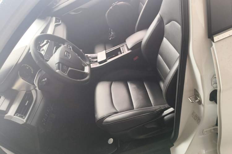 Used Geely Auto Emgrand 2018 1.5L CVT Upward Connect Edition Left Front Seat