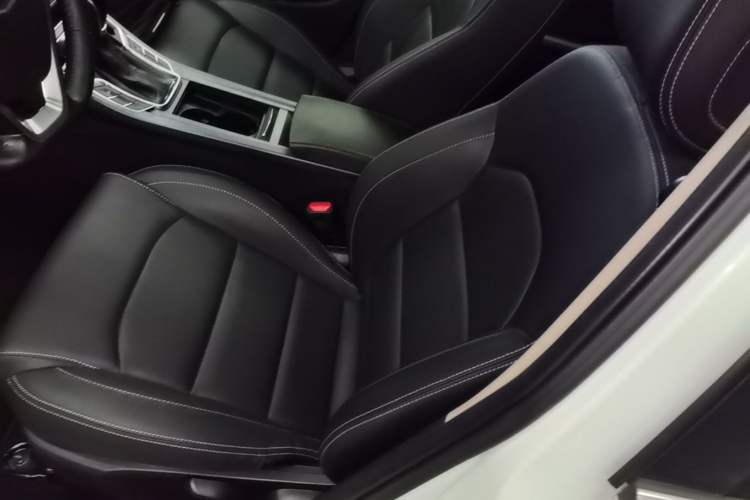 Used Geely Auto Emgrand 2018 1.5L CVT Upward Connect Edition Left Front Seat