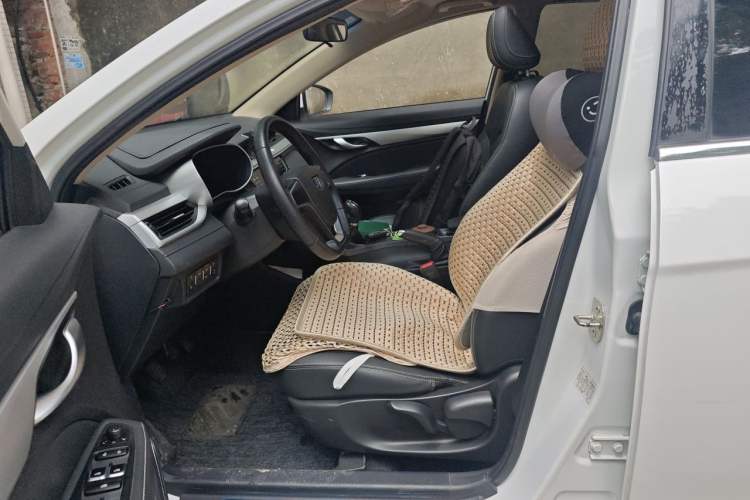 Used Geely Auto Emgrand 2018 1.5L Manual Upward Connect Edition Left Front Seat