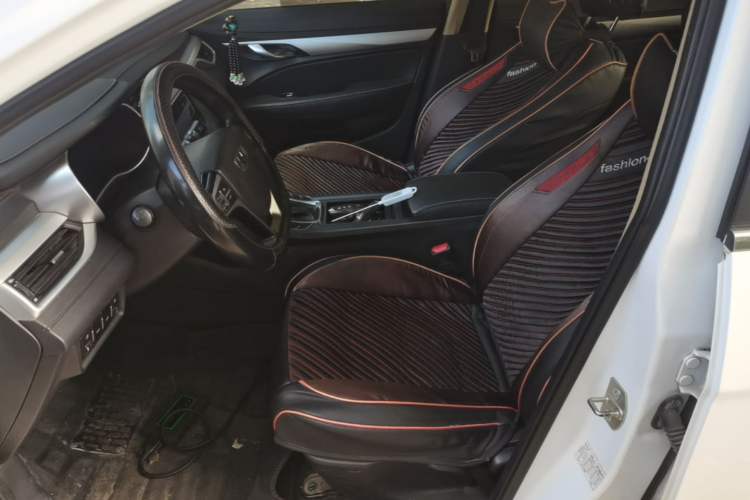 Used Geely Auto Emgrand 2018 1.5L CVT Upward Connect Edition Left Front Seat