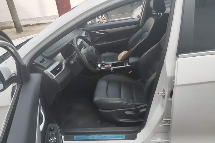 Used Geely Auto Emgrand 2018 1.5L CVT Upward Connect Edition Left Front Seat