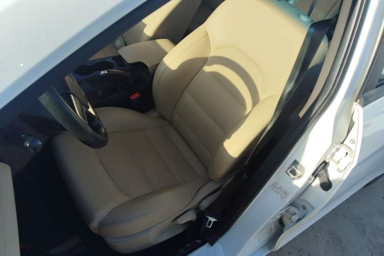 Used Geely Auto Emgrand 2018 1.5L Manual Luxury Model Left Front Seat
