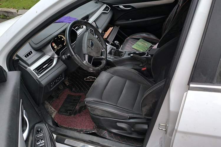 Used Geely Auto Emgrand 2018 1.5L Manual Upward Connect Edition Left Front Seat