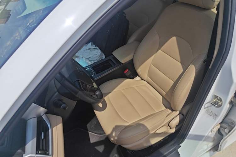 Used Geely Auto Emgrand 2018 1.5L CVT Luxury Model Left Front Seat