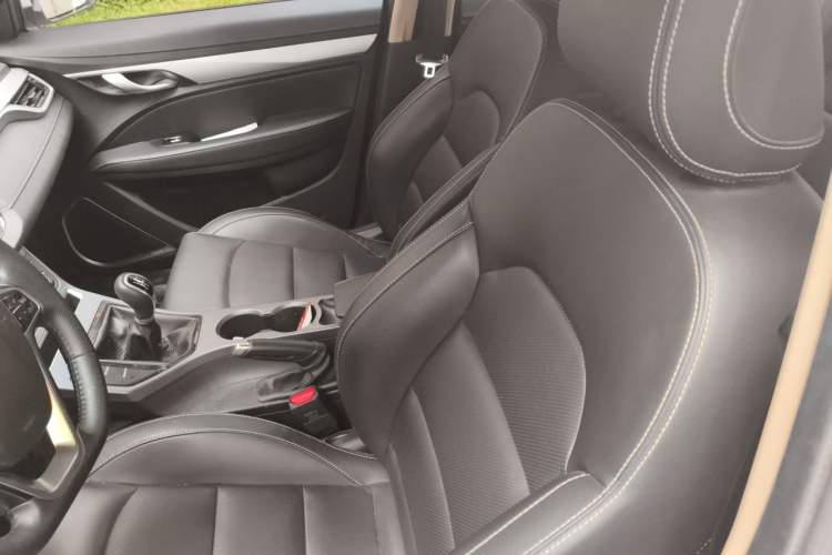Used Geely Auto Emgrand 2018 1.5L Manual Upward Connect Edition Left Front Seat