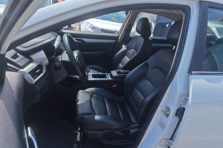Used Geely Auto Emgrand 2018 1.5L CVT Upward Connect Edition Left Front Seat