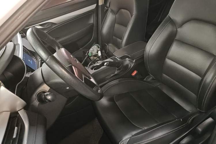 Used Geely Auto Emgrand 2018 1.5L Manual Upward Connect Edition Left Front Seat