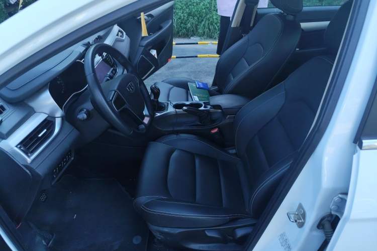 Used Geely Auto Emgrand 2018 1.5L Manual Upward Connect Edition Left Front Seat