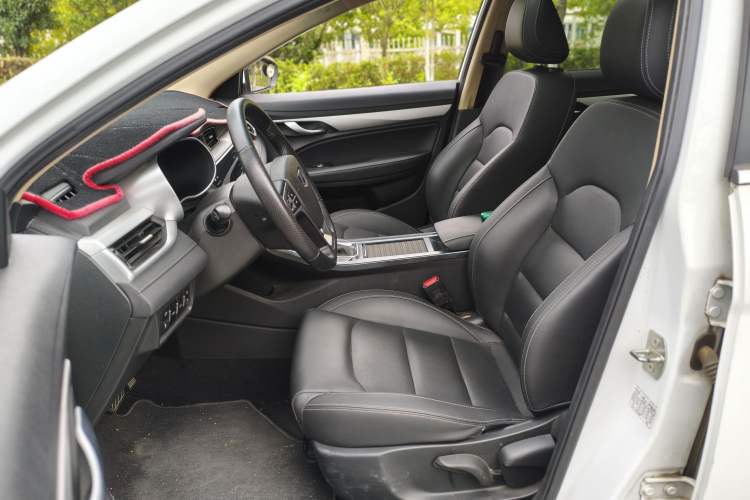 Used Geely Auto Emgrand 2018 1.5L CVT Upward Connect Edition Left Front Seat