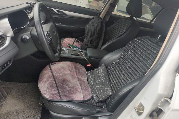 Used Geely Auto Emgrand 2018 1.5L CVT Upward Connect Edition Left Front Seat