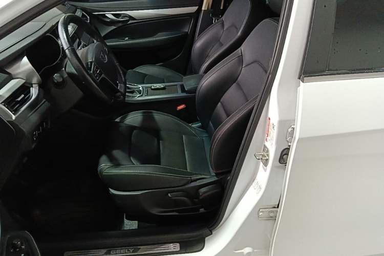 Used Geely Auto Emgrand 2018 1.5L CVT Upward Connect Edition Left Front Seat